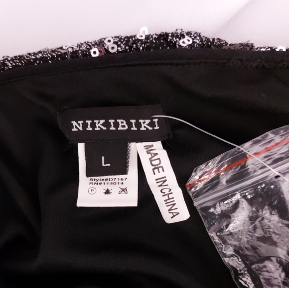 NIKIBIKI dress straples size Large color Black and silver - Picture 5 of 10